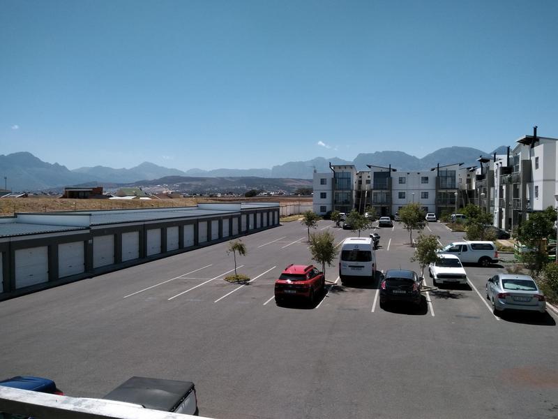 2 Bedroom Property for Sale in Whispering Pines Western Cape
